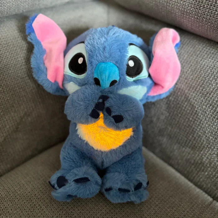 Ademende stitch-knuffel